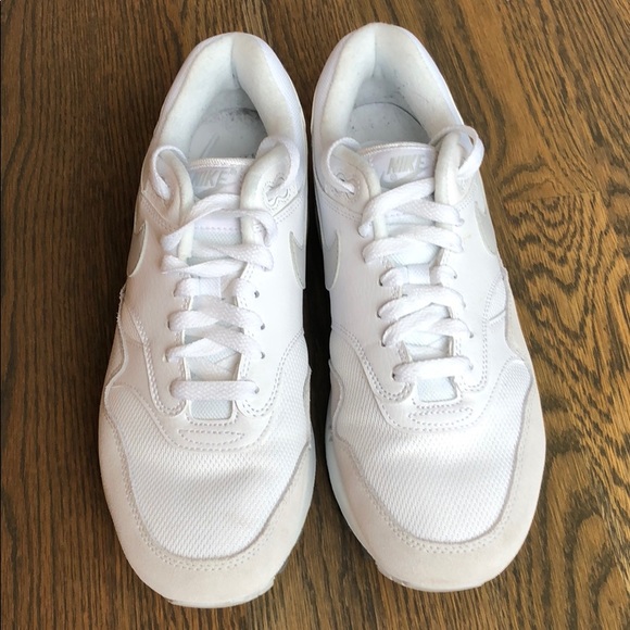Nike Air Max One (White; M 8.5) - Picture 1 of 2